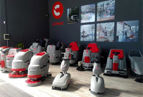 slideshow12 سرویس، تعمیر و نگهداری دستگاه&zwnj;های نظافت صنعتی - آروند سگال ویرا