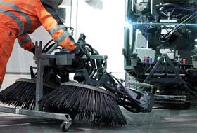 slideshow5 سرویس، تعمیر و نگهداری دستگاه&zwnj;های نظافت صنعتی - آروند سگال ویرا